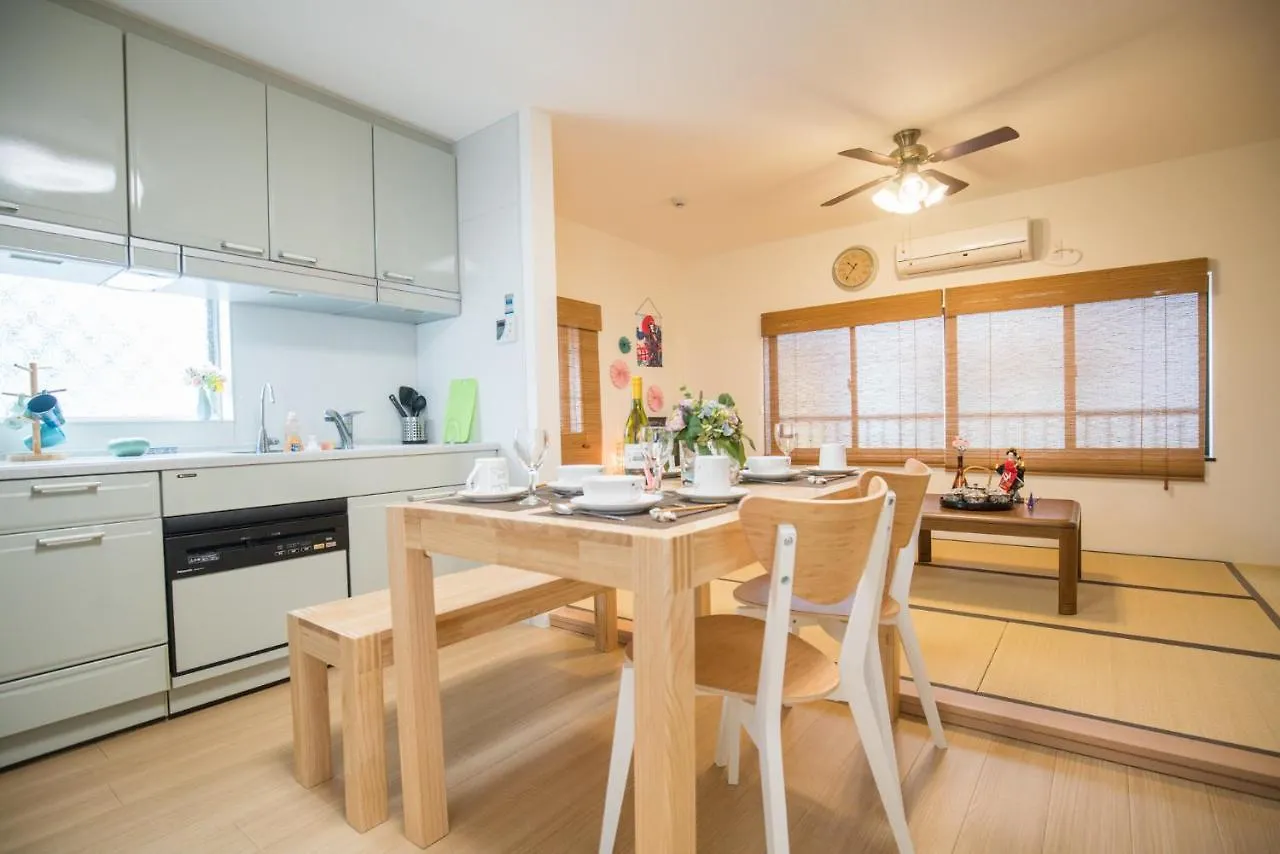 Namba Akiko Villa Hostel Osaka Holiday home